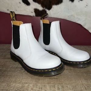 White Chelsea boot